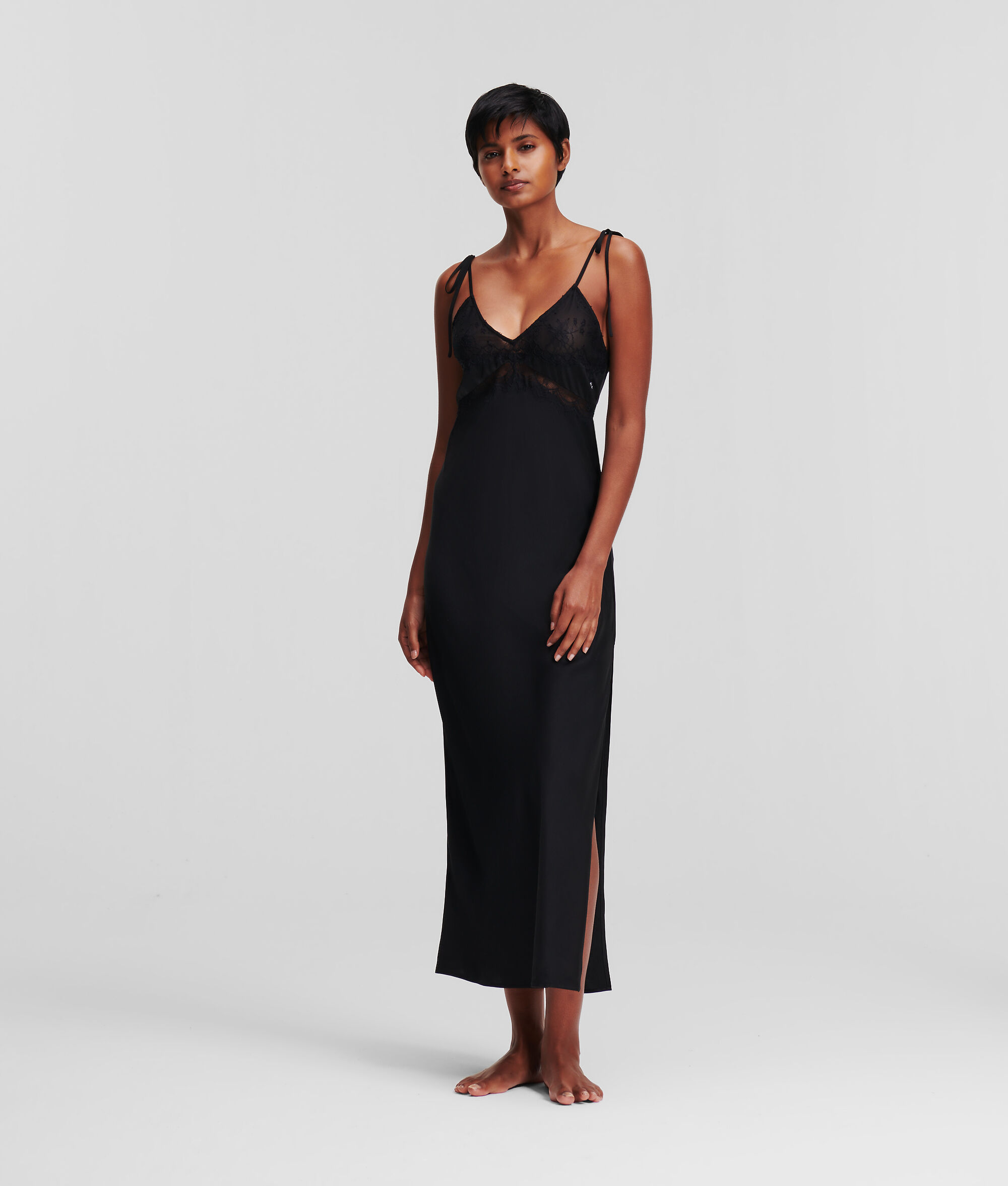 (image for) Resilient LACE TRIM MAXI NEGLIGEE